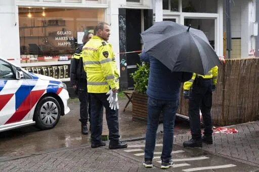 Un mort et quatre blessés dans des attaques au couteau à Amsterdam, la piste terroriste écartée