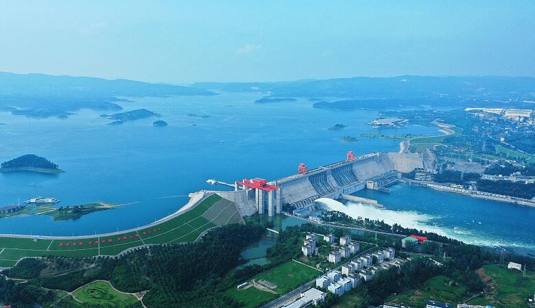 Xi Jinping appelle les bénévoles dans le domaine de l'environnement à promouvoir la conservation de l'eau 1 1723640463087