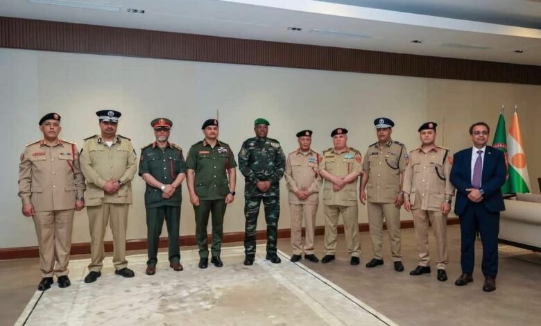 Le Niger redessine la carte des alliances au Sahel : l’hommage à Saddam Haftar, une gifle pour le régime algérien 1 6cd03d16 74af 4fe1 8d25 7e21e3fa375d