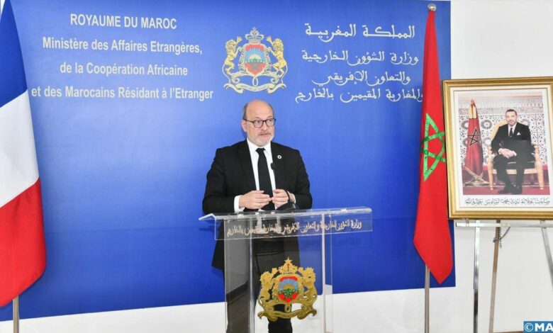 Le premier responsable de l’Agence française de développement en visite de terrain dans les villes du Sahara marocain 1 WhatsApp Image 2025 05 10 at 01.00.04 1