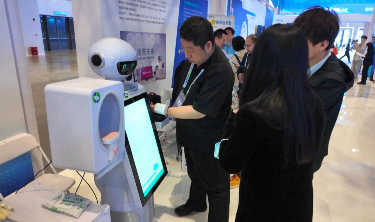 Ouverture du 27e Salon International des Technologies Avancées à Pékin 2 WhatsApp Image 2025 05 10 at 01.04.33 1