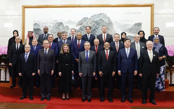 La Chine renforce la diplomatie internationale par la médiation : Hong Kong accueille la signature officielle de la convention fondatrice d’une organisation internationale de médiation 1 WhatsApp Image 2025 05 20 at 23.12.25