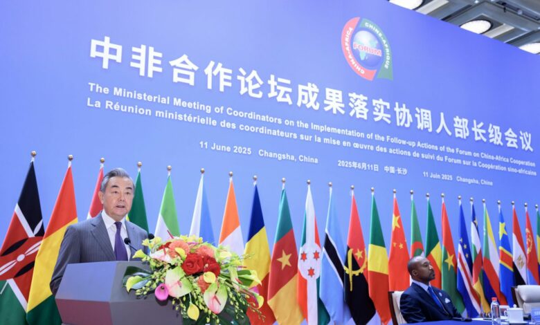 Le ministre chinois des Affaires étrangères : L’Afrique et la Chine peuvent ensemble dessiner un avenir mondial plus juste et plus stable 1 12724403 ca0f 4bd2 a56f 2598c28d4398