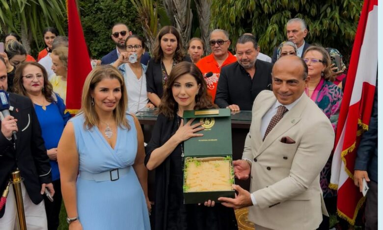 Majida El Roumi submergée par l’émotion à Rabat adresse un message touchant au Roi Mohammed VI : « Notre amour pour le Maroc est un attachement unique » 1 1eb102b6 e152 4d86 a610 ba54a4c39656