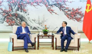 À Pékin, Nabil Benabdallah met en lumière les développements du dossier du Sahara marocain lors de sa rencontre avec les dirigeants du Parti communiste chinois 1 WhatsApp Image 2025 06 20 at 19.50.19 4