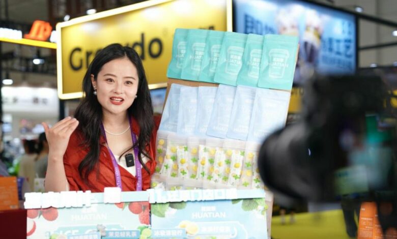 Un café aux herbes médicinales intrigue les visiteurs de l’Exposition Chine – Asie du Sud à Kunming 1 b0dad0ea 7a93 4e2b a9fc bfdaefac20b8