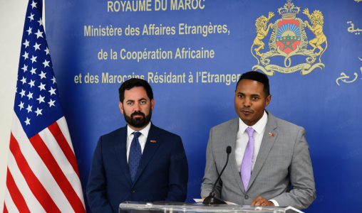 Des congressmen US réaffirment la reconnaissance par les Etats-Unis de la souveraineté du Maroc sur son Sahara et souhaitent voir davantage d’investissements américains dans cette région 1 Congressmen