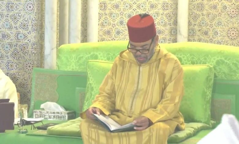 SM le Roi, Amir Al-Mouminine, préside à la mosquée Hassan à Rabat une veillée religieuse en commémoration de l’Aïd Al-Mawlid Annabaoui Acharif 1 WhatsApp Image 2025 09 04 at 19.18.01