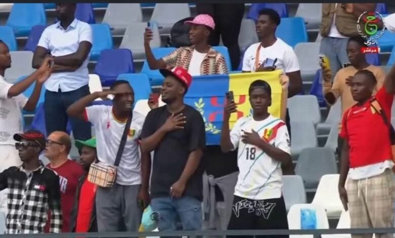 La télévision algérienne diffuse l’image du drapeau de la “République kabyle” depuis le stade Mohammed V à Casablanca 1 WhatsApp Image 2025 09 08 at 21.25.16