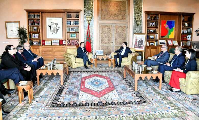 Bourita s’entretient avec une délégation de l’intergroupe parlementaire italien de “Soutien à l’initiative d’Autonomie au Sahara” 1 G4SV8S2XUAAGHdF