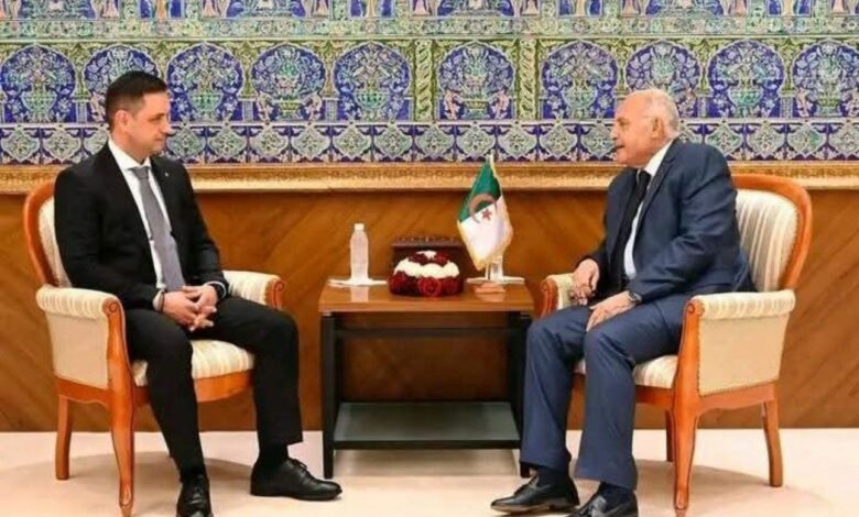 L’Algérie en impasse diplomatique après le rapprochement russo-marocain : des manœuvres désespérées vers l’Ukraine révèlent une perte totale de repères 1 WhatsApp Image 2025 10 18 at 21.24.14