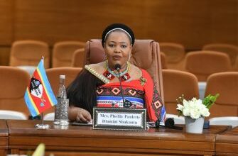 La ministre des Affaires étrangères et de la Coopération internationale du Royaume d’Eswatini, Mme. Pholile Dlamini Shakantu, a salué, mercredi à Rabat, la Vision Royale en faveur de l’Afrique. 1 WhatsApp Image 2025 10 29 at 15.09.01 2