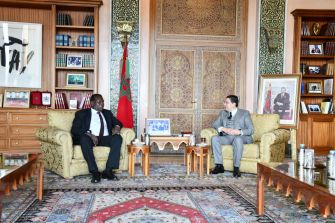 Le Royaume du Maroc et la République du Malawi ont exprimé, mercredi à Rabat, leur volonté partagée de renforcer davantage leurs relations de coopération dans les différents domaines. 1 WhatsApp Image 2025 11 19 at 2.26.42 PM
