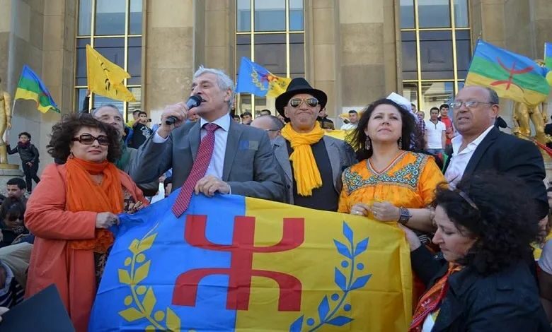 Depuis Paris… Ferhat Mehenni proclame la naissance de la République de Kabylie et frappe aux portes de la reconnaissance internationale 1 WhatsApp Image 2025 12 14 at 22.31.47