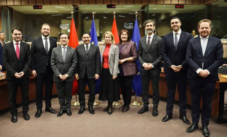 L’UE adopte une position commune qui soutient qu’”une autonomie véritable pourrait représenter une solution des plus réalisables” au différend régional autour du Sahara marocain 1 G 2mbz1W8AEUp8b