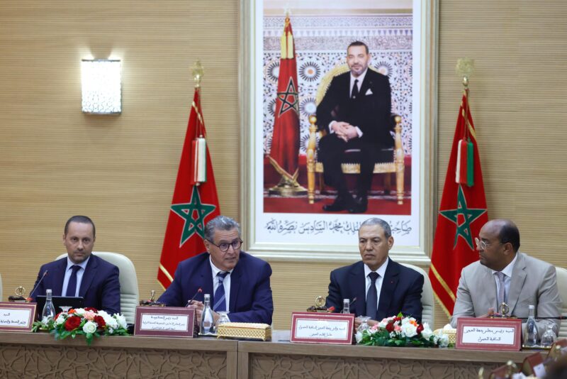 Le Chef du gouvernement préside le premier Conseil d’administration du Groupement Sanitaire Territorial de la Région Laâyoune – Sakia El Hamra 2 WhatsApp Image 2026 05 25 at 18.00.25 scaled