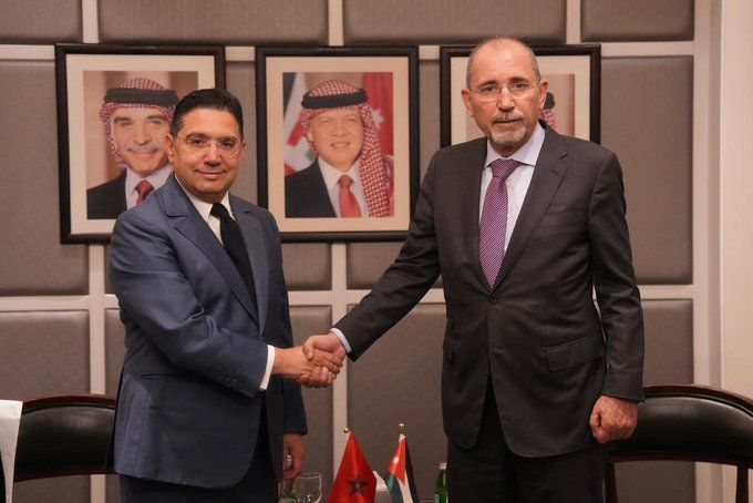 Bourita s’entretient avec son homologue jordanien Ayman Safadi en marge de la réunion du Conseil de la Ligue arabe à Amman 1 WhatsApp Image 2026 06 23 at 17.12.28