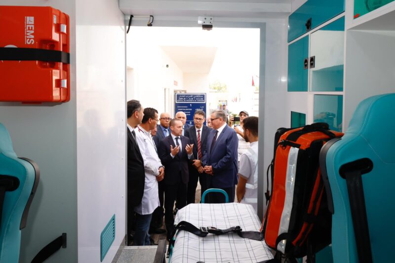 Le Chef du gouvernement procède au lancement des services de l’Hôpital de Proximité de Tamanar et prend connaissance de deux projets hospitaliers devant renforcer l’offre de soins dans la province d’Essaouira 2 8929224b 78e9 493e a35c 2f3ff408f1ab scaled