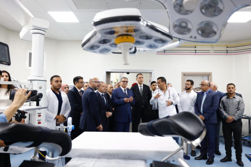 Le Chef du gouvernement procède au lancement des services de l’Hôpital de Proximité de Tamanar et prend connaissance de deux projets hospitaliers devant renforcer l’offre de soins dans la province d’Essaouira 5 WhatsApp Image 2026 07 20 at 14.36.45 3 scaled