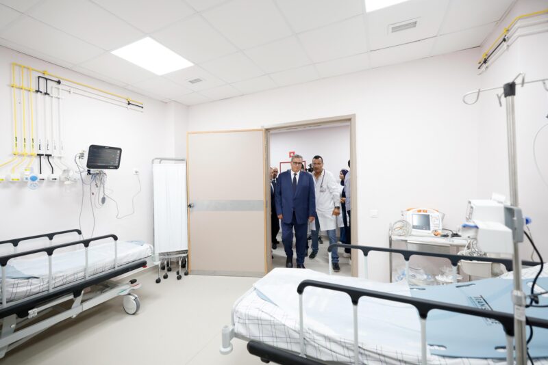 Le Chef du gouvernement procède au lancement des services de l’Hôpital de Proximité de Tamanar et prend connaissance de deux projets hospitaliers devant renforcer l’offre de soins dans la province d’Essaouira 6 WhatsApp Image 2026 07 20 at 14.36.45 4 scaled