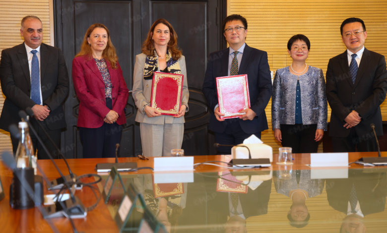 Rabat: signature d’un accord de coopération pour la création d’un Centre de recherche Chine-Afrique au sein de l’ENA 1 MAP0011193