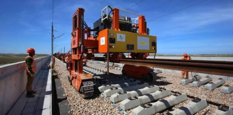 Après un an de lancement royal..les chantiers ferroviaires du Grand Casablanca avancent 2 WhatsApp Image 2026 10 06 at 12.43.58 1 scaled