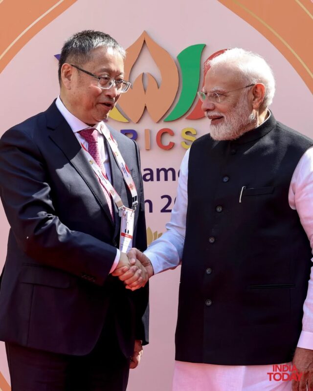 La Chine appelle les parlements des pays des BRICS à renforcer leur coopération et à s’adapter aux évolutions mondiales 2 WhatsApp Image 2026 10 28 at 09.32.52 1 scaled